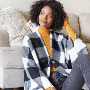 Summer and Rose Black and White Check Cape with Toggle Closure